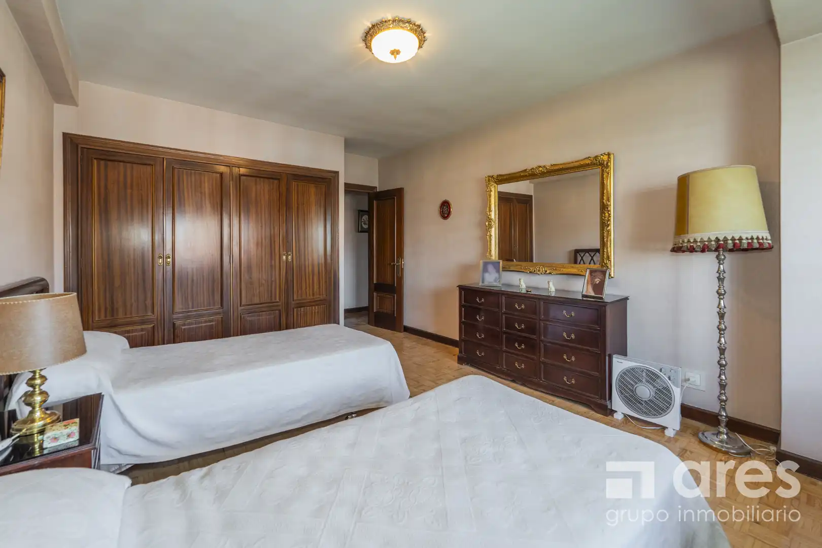 Appartamento con ascensore in vendita a Calle de Biarritz, imagen 24