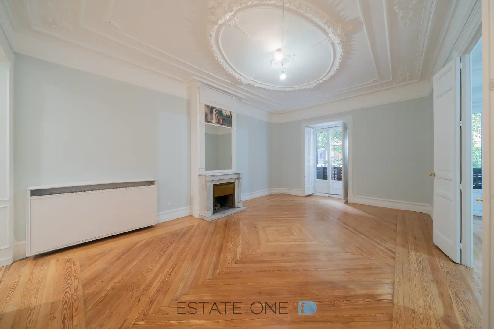 Ground floor for rent in Calle de Lope de Vega, Cortes - Huertas