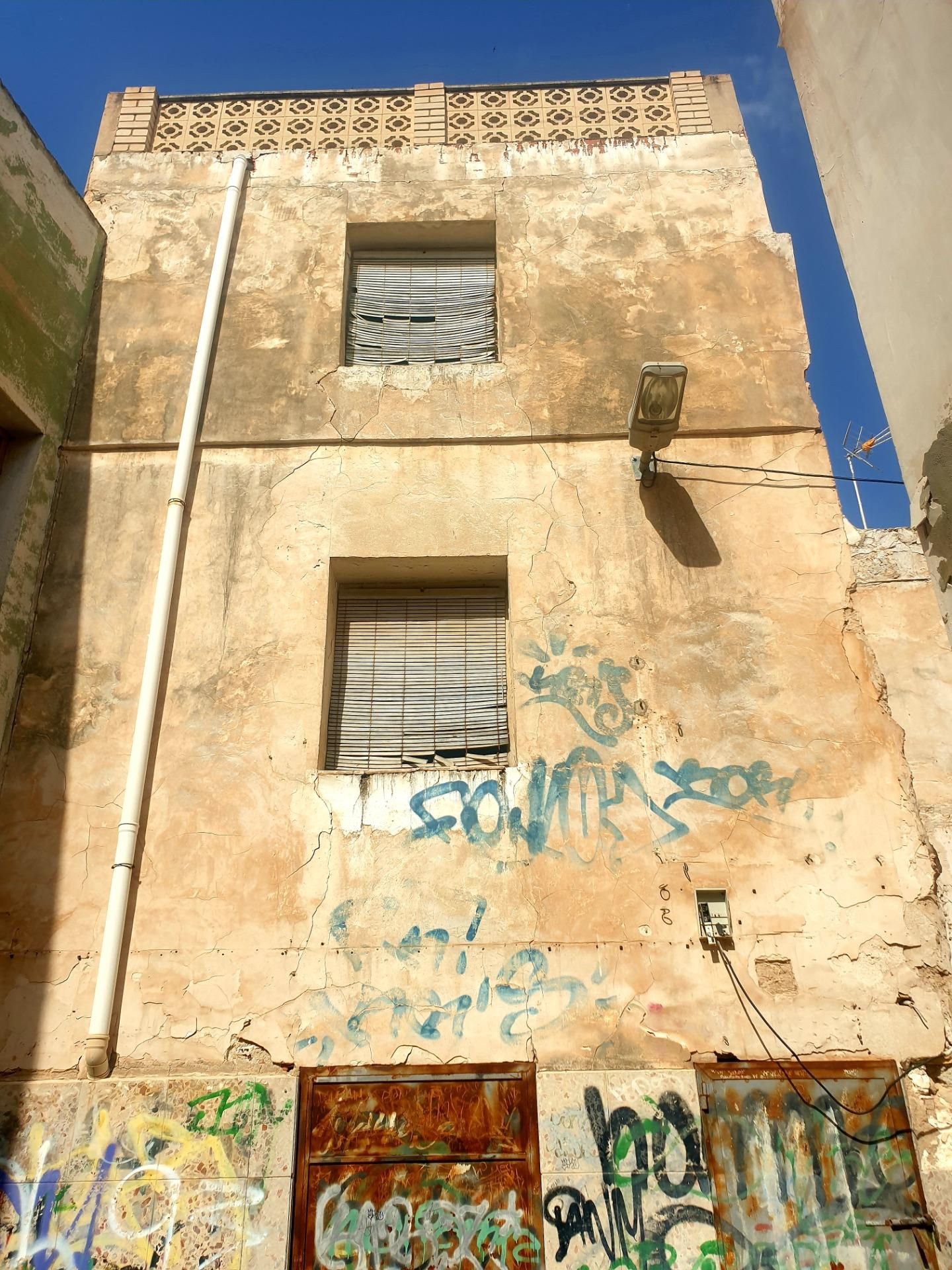 Vista exterior de Casa o chalet en venta en Crevillent