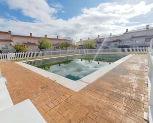 Swimming pool of Single-family semi-detached for sale in Cáceres Capital  with Air Conditioner and Terrace