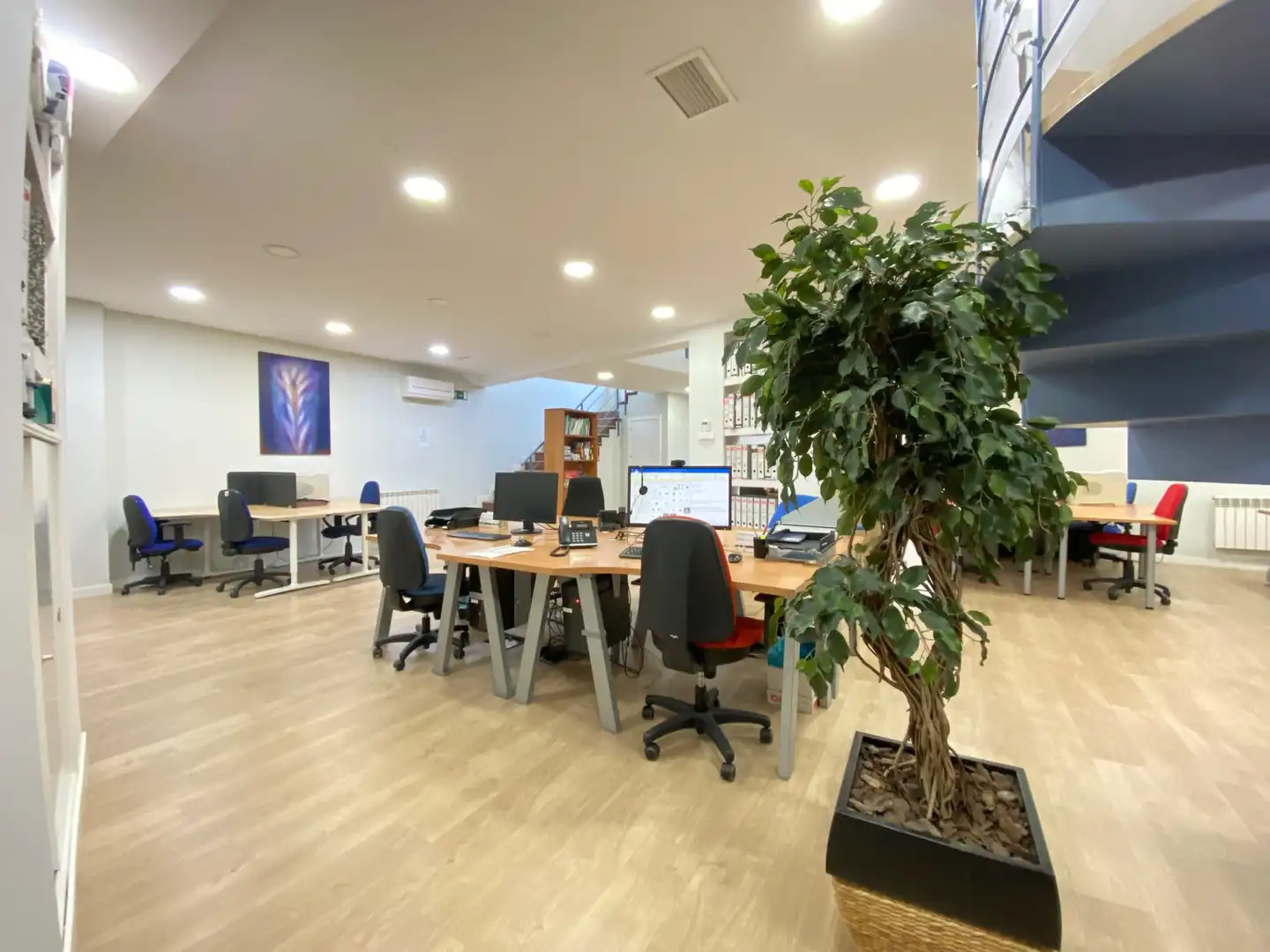 Office for rent in Madrid  with Air Conditioner, Heating and Balcony