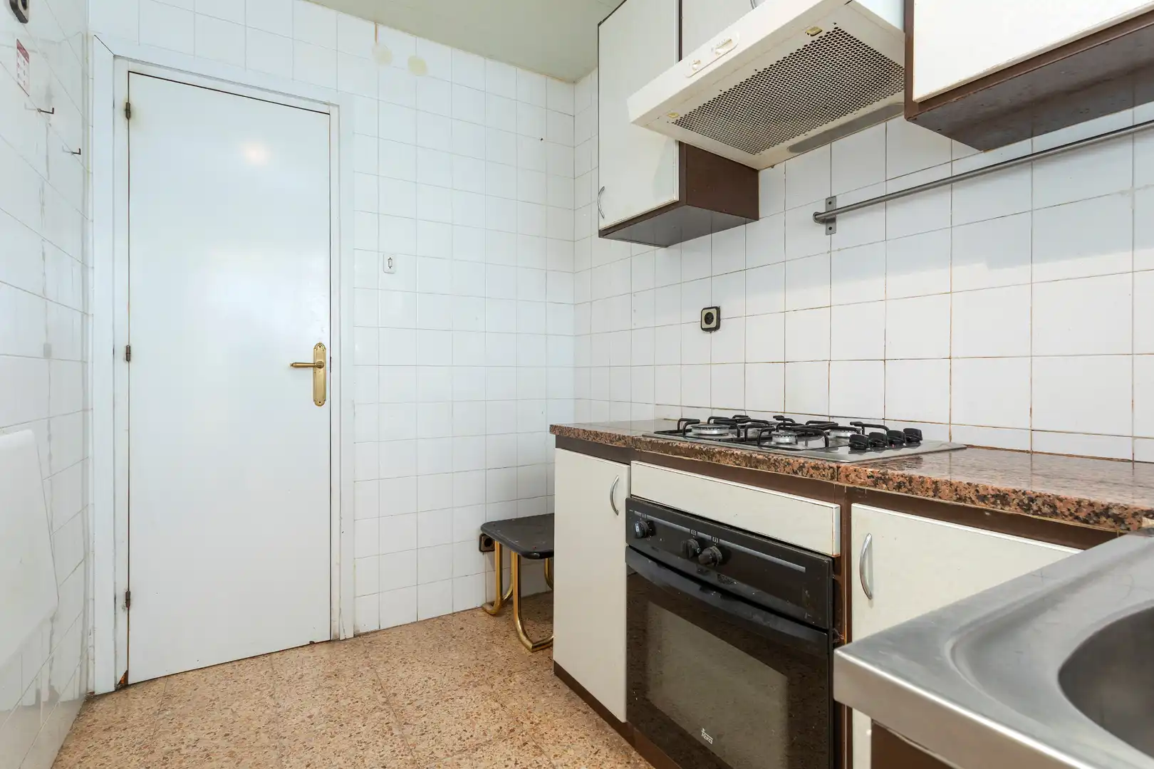 Cocina de Piso en venta en Barcelona con Balcón