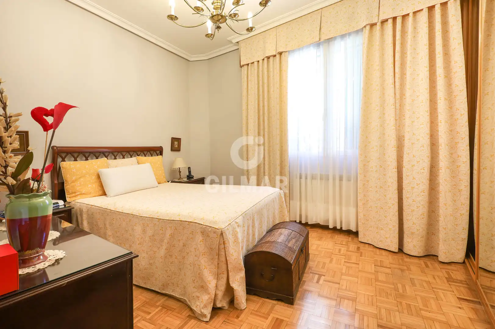 Habitación de Piso en venta en Madrid con Calefacción