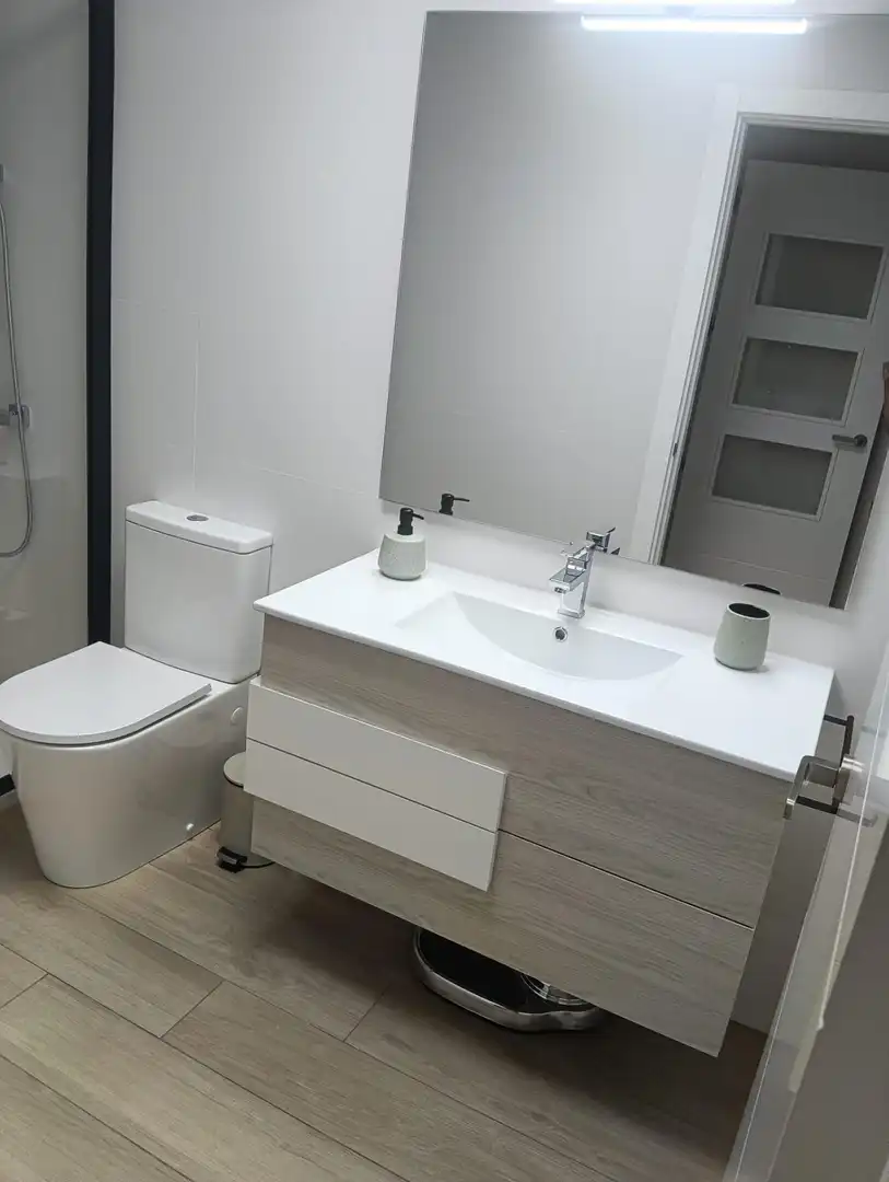 Baño de Piso en venta en Mérida con Terraza y Amueblado