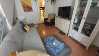 Sala d'estar de Casa o xalet en venda en Álora amb Aire condicionat i Terrassa