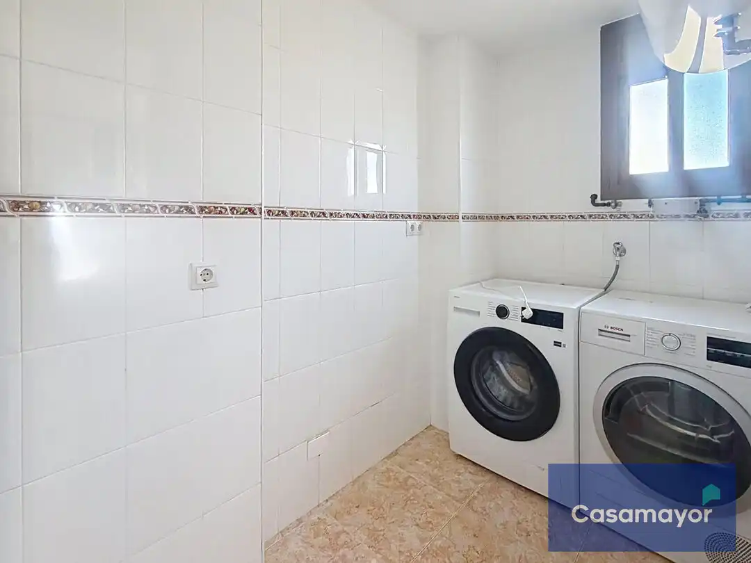 Kitchen of Flat for rent in Alicante / Alacant  with Air Conditioner, Heating and Private garden
