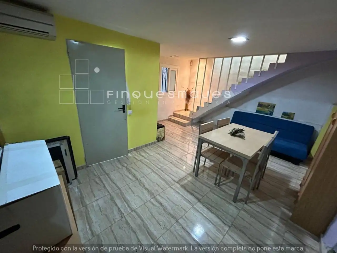 Local en venta en L'Hospitalet de Llobregat con Aire acondicionado