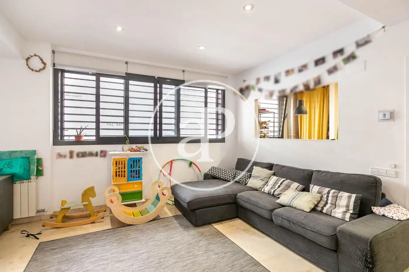 Sala d'estar de Casa o xalet de lloguer en Barcelona amb Aire condicionat, Calefacció i Terrassa