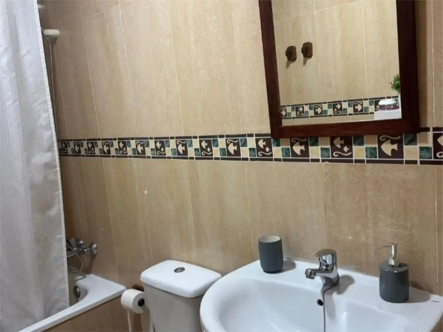 Baño de Apartamento de alquiler en Pulpí con Jardín privado, Piscina y Amueblado