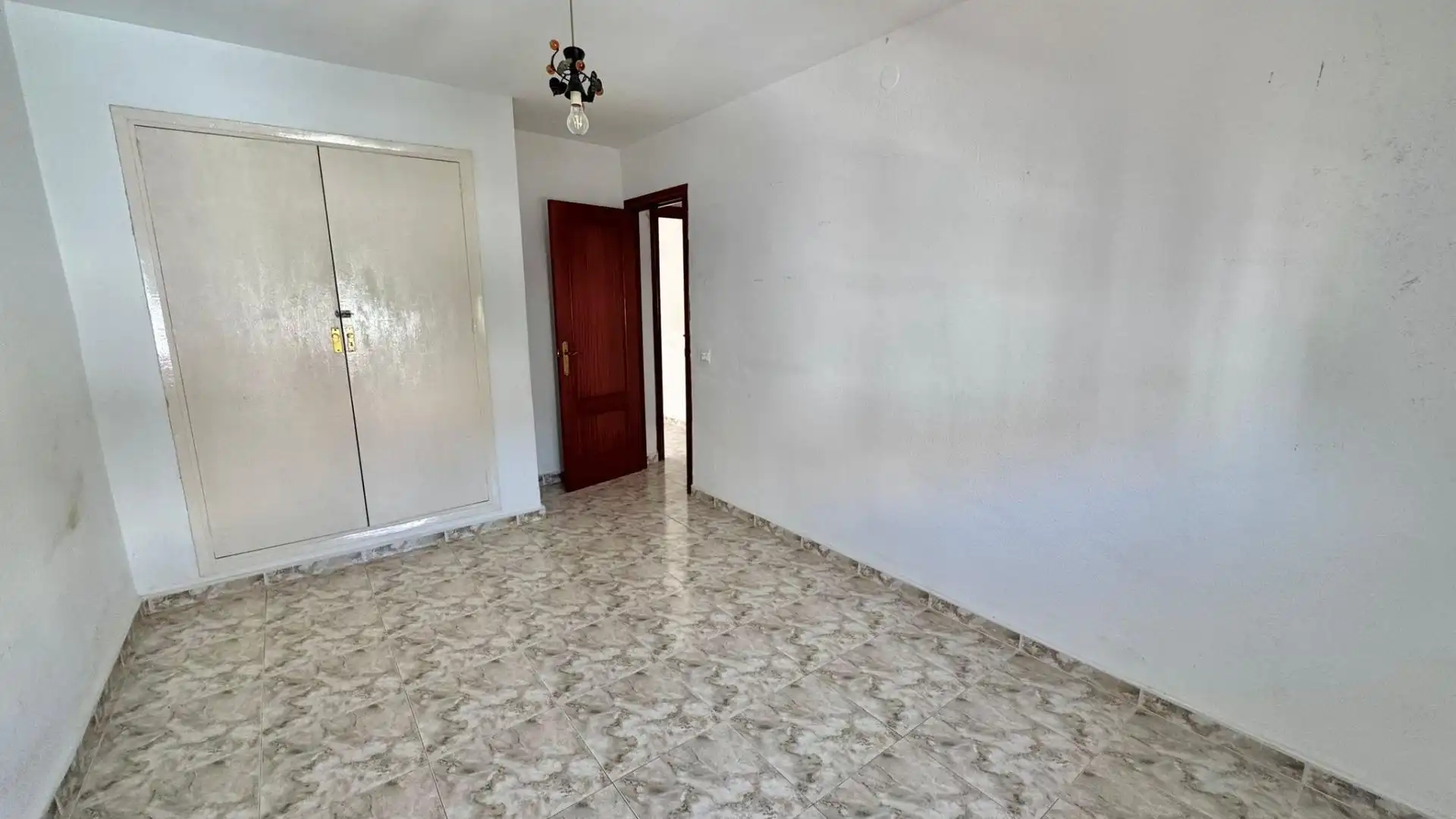 Bedroom of Apartments for sale in Benalmádena  with Balcony