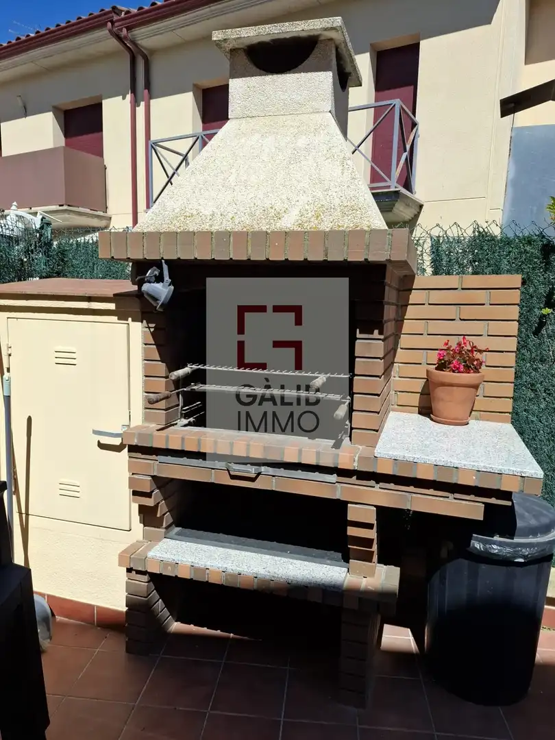 Terrace of Detached homes for sale in Vila-sacra  with Air Conditioner, Heating and Terrace