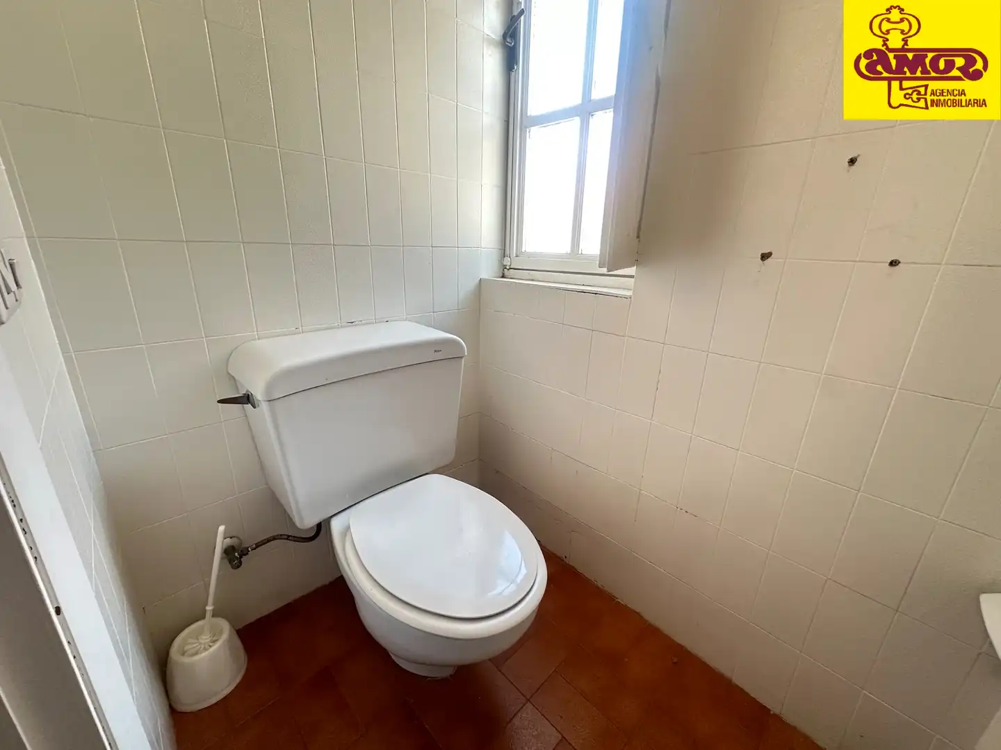 Bathroom of Flat for sale in Santiago de Compostela   with Air Conditioner, Heating and Terrace