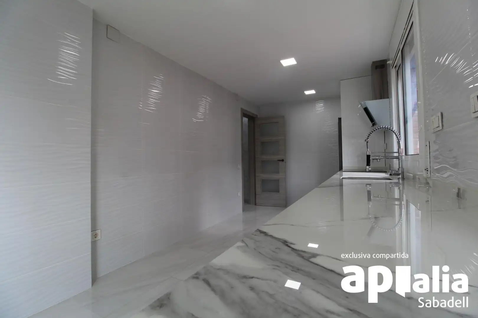 Detached house with terrace for sale in Carrer PIRINEUS, imagen 14