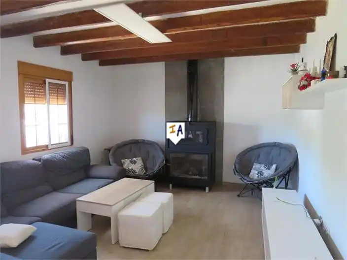 Country homes for sale in Martos