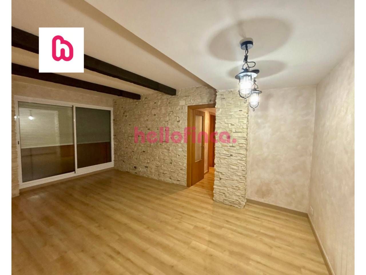Flat for sale in Sabadell  with Air Conditioner, Heating and Parquet flooring