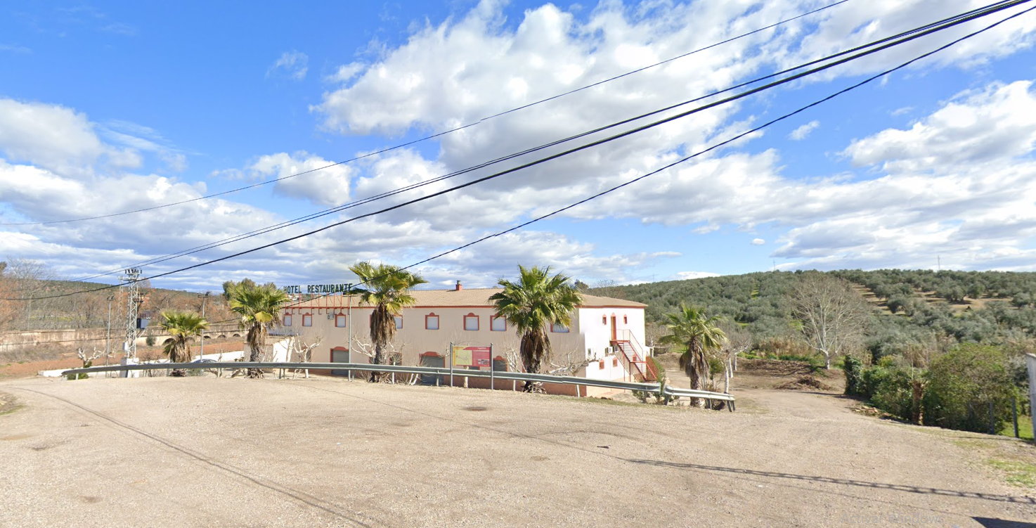 Edifici en venda a Villanueva de la Reina