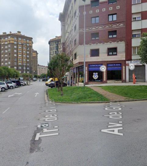 Foto 2 de Pis en venda a Versalles, Asturias