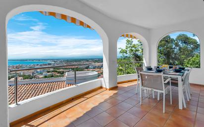 Terrassa de Casa o xalet en venda en Roses amb Aire condicionat, Terrassa i Piscina