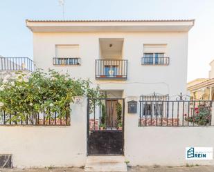 Vista exterior de Casa o xalet en venda en Lominchar amb Aire condicionat, Calefacció i Terrassa