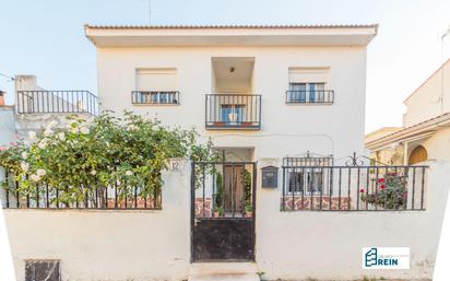 Vista exterior de Casa o xalet en venda en Lominchar amb Aire condicionat, Calefacció i Terrassa