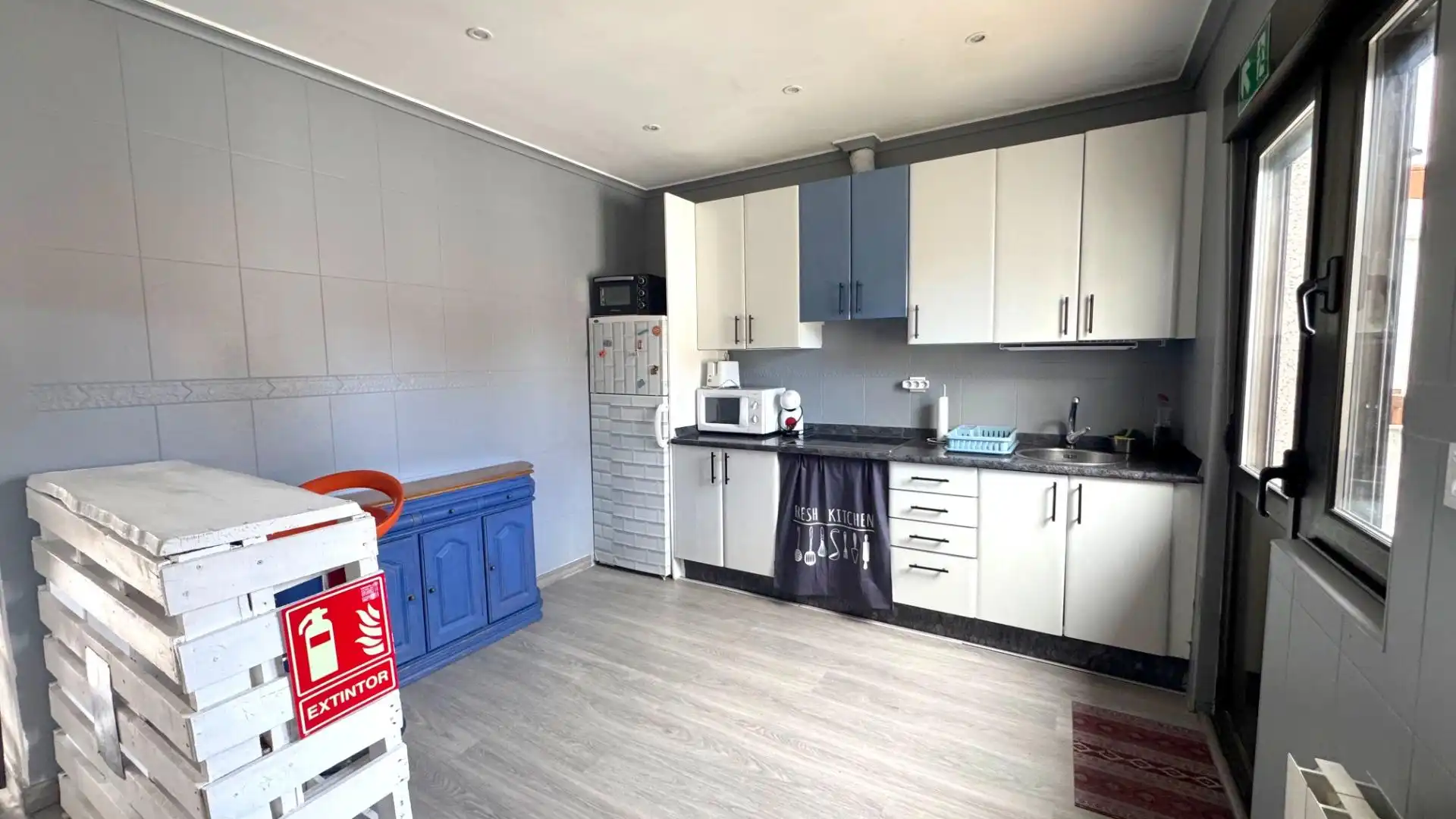Cocina de Casa adosada en venta en Santillana del Mar con Calefacción, Jardín privado y Terraza