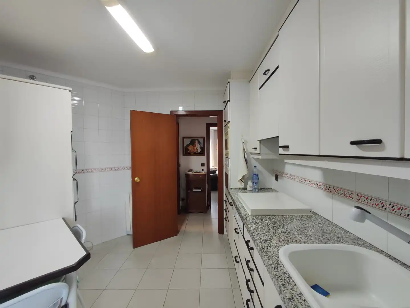 Cocina de Piso en venta en Manresa con Calefacción, Terraza y Trastero
