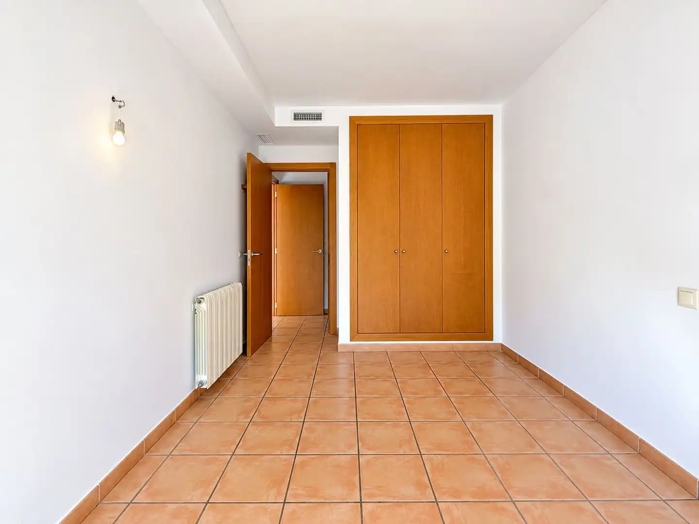 Mini appartamento con terrazza in affitto a Montañar - El Arenal, imagen 10