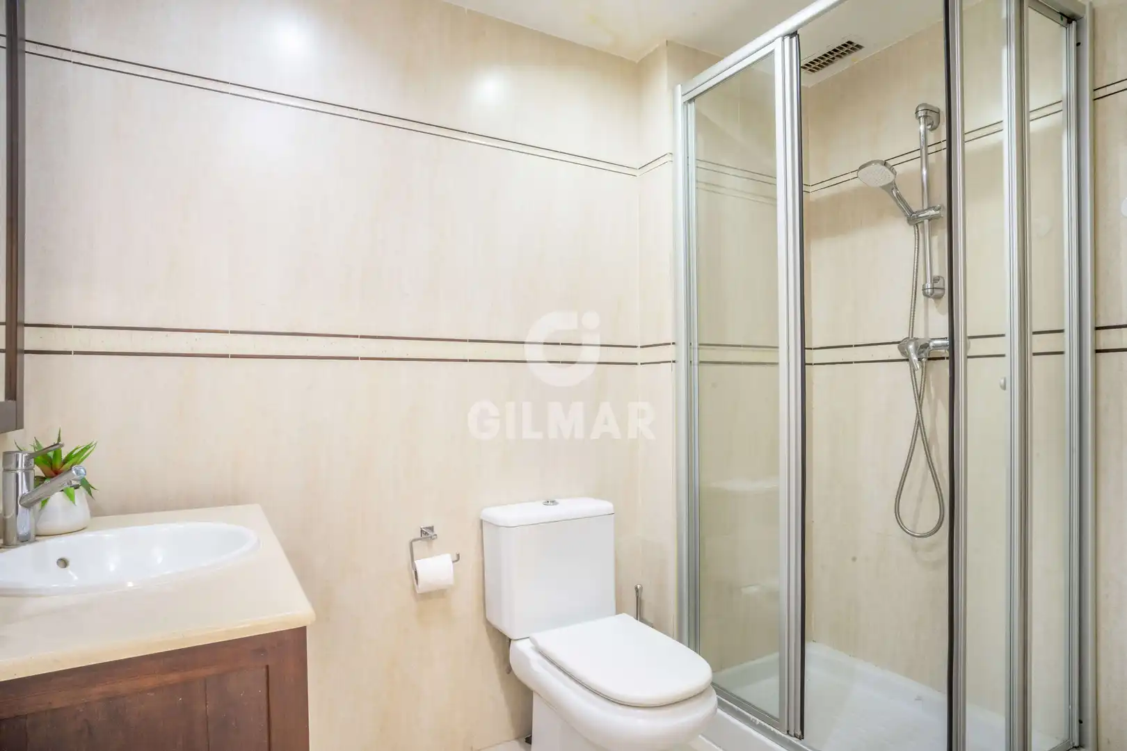 Baño de Apartamento en venta en Estepona con Balcón