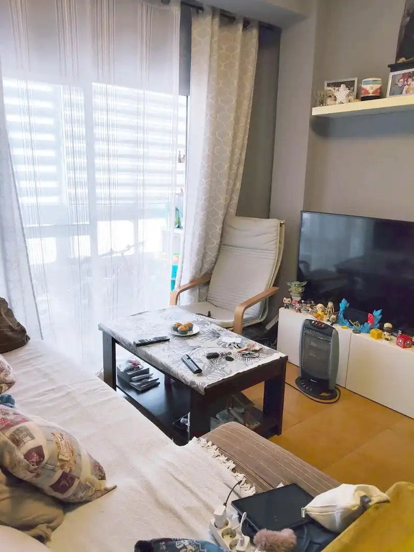 Living room of Flat for sale in Málaga  with Air Conditioner, Terrace and Furnished