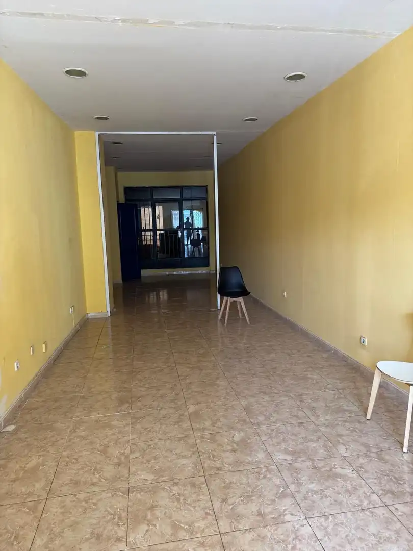 Geschaftsraum zur Miete in Torrijos