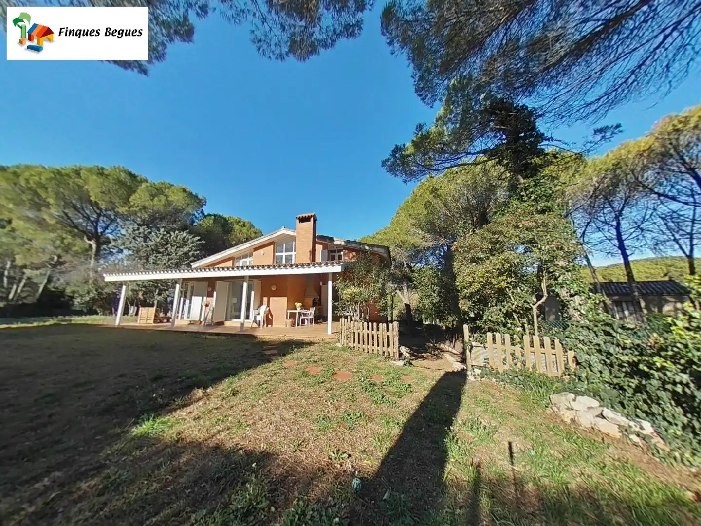 Jardín de Casa o chalet en venta en Begues con Calefacción, Jardín privado y Terraza