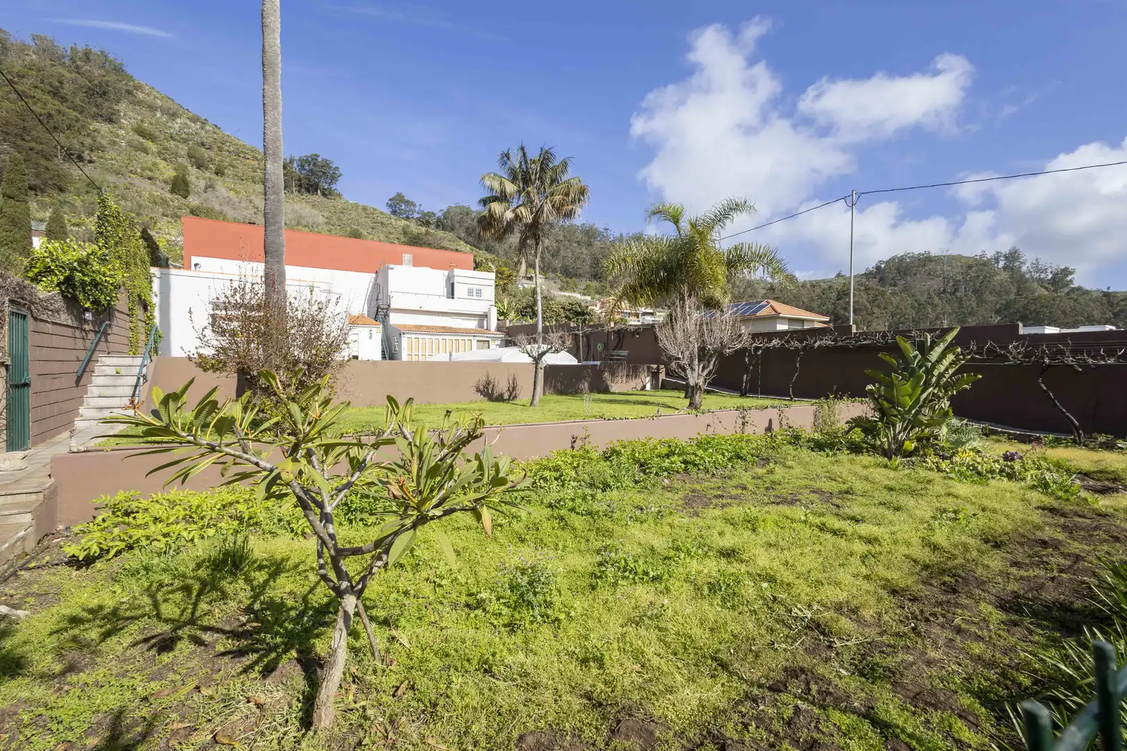 Exterior view of Houses for sale in San Cristóbal de la Laguna  with Air Conditioner, Private garden and Terrace
