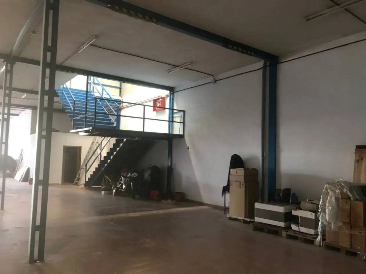 Industriegebäude zur Miete in Calle poligono de asipo calleB parcela, imagen 5