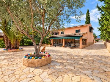 Casa rustica con piscina in vendita a Centro