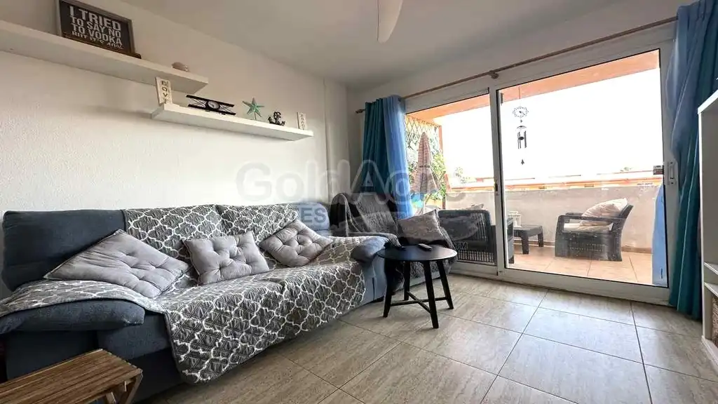 Sala d'estar de Apartament en venda en La Oliva