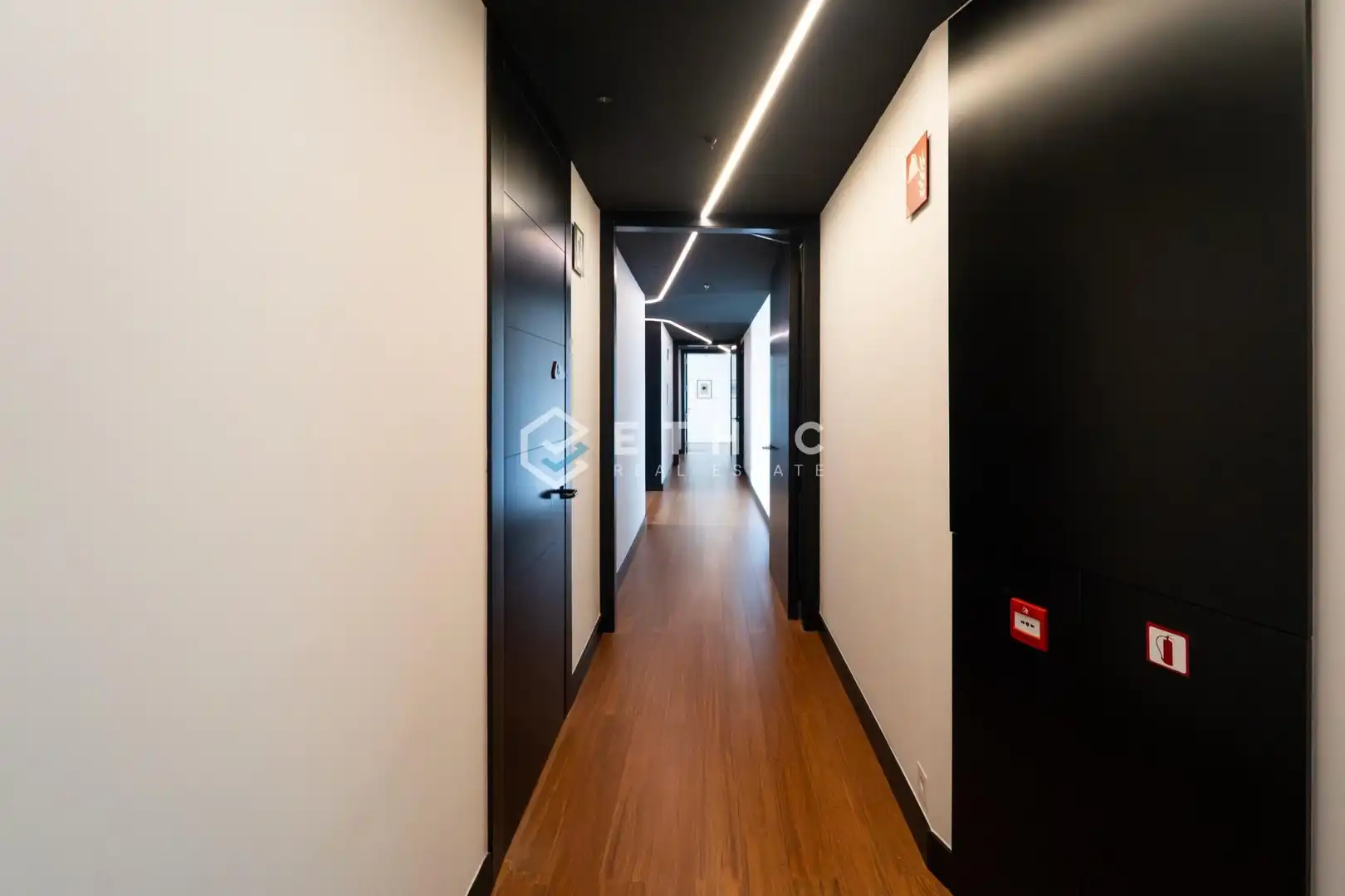 Flat with terrace for sale in Sant Martí, imagen 36