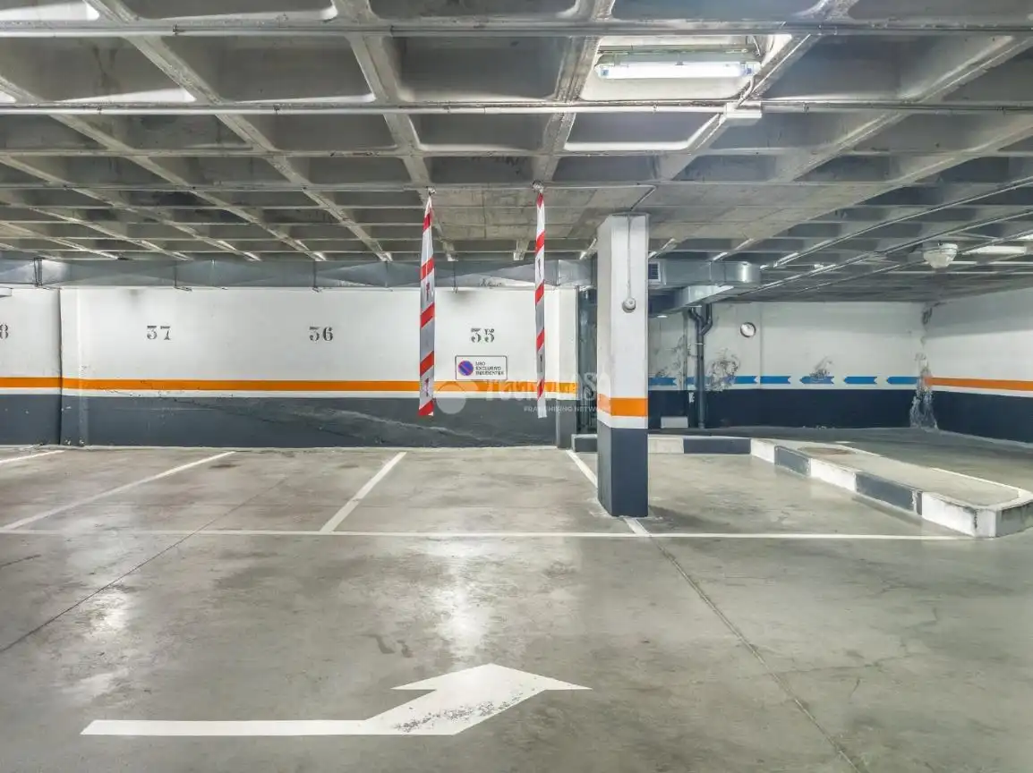 Parking de Garaje en venta en Madrid