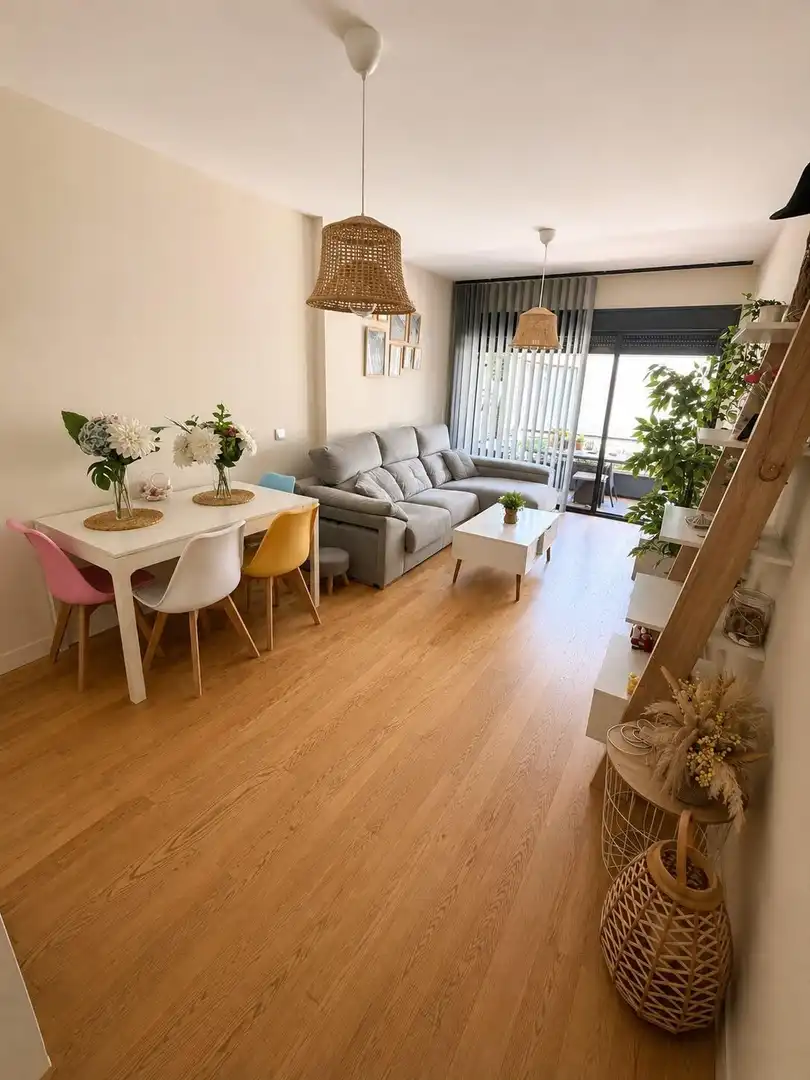 Flat with pool for sale in El Pinillo, imagen 3