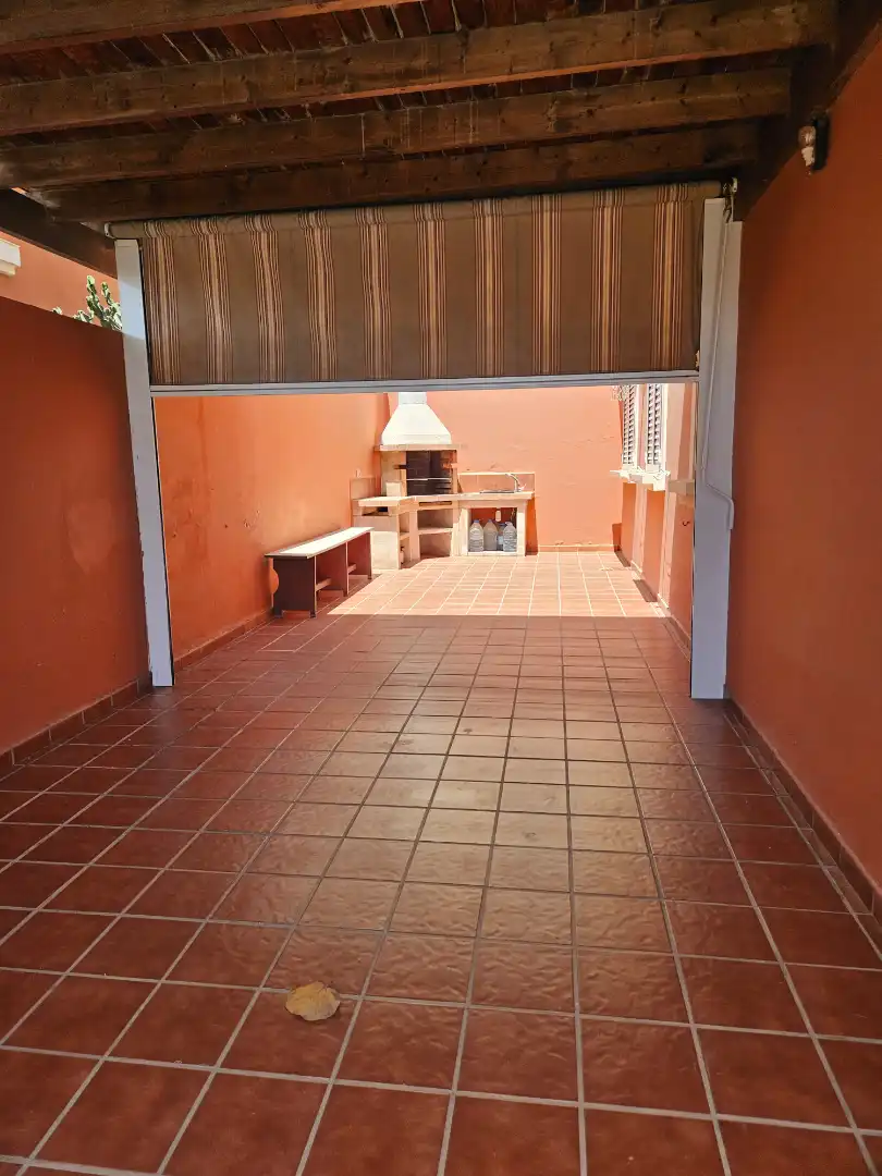 Cuina de Casa adosada en venda en Puerto del Rosario amb Aire condicionat, Jardí privat i Terrassa