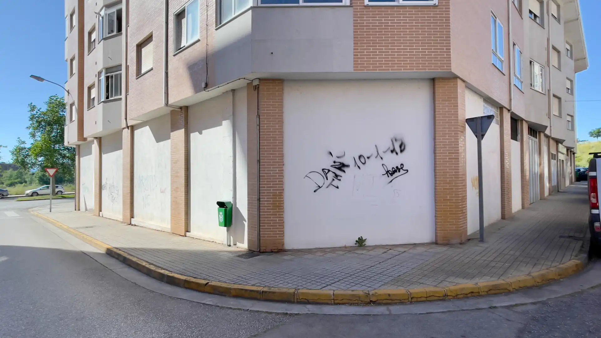 Local comercial en venda a Avenida de América 86, imagen 2