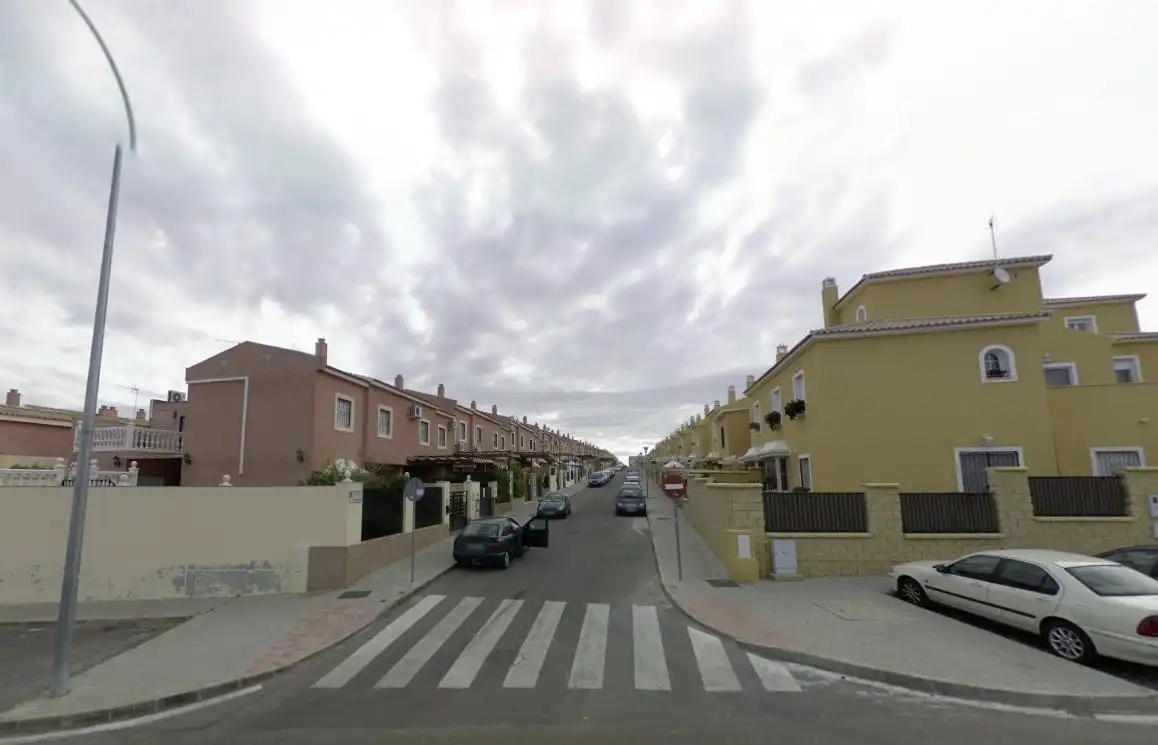 Adossat en venda a Calle NEFTALI