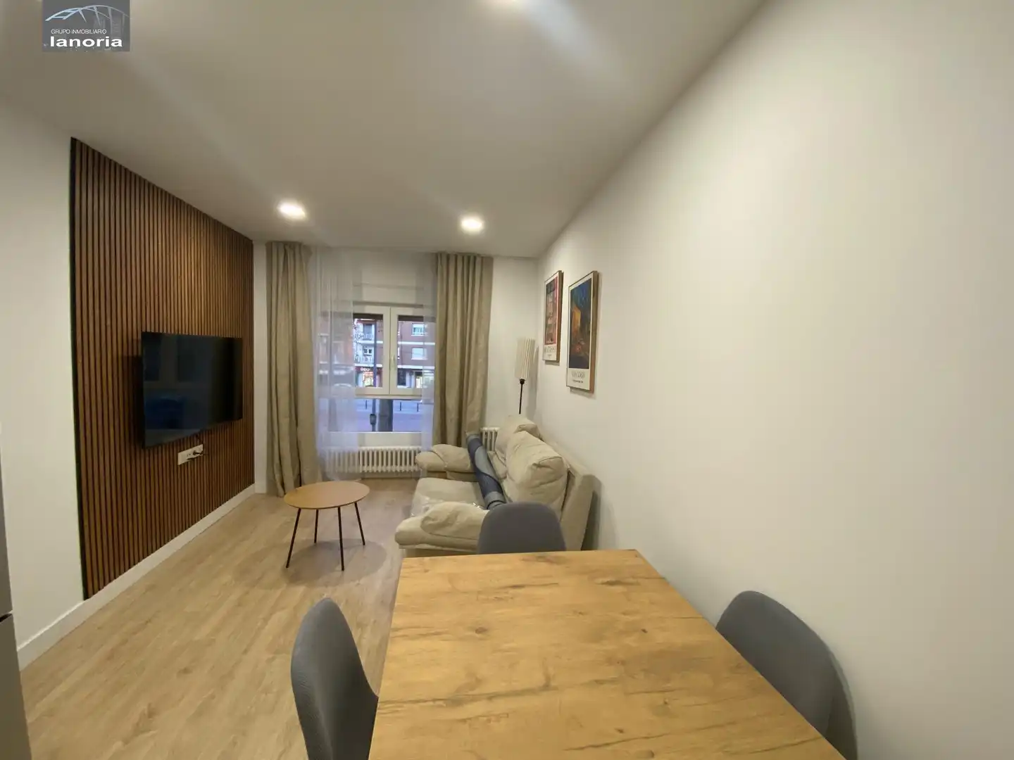 Sala d'estar de Apartament de lloguer en Albacete amb Aire condicionat, Calefacció i Moblat