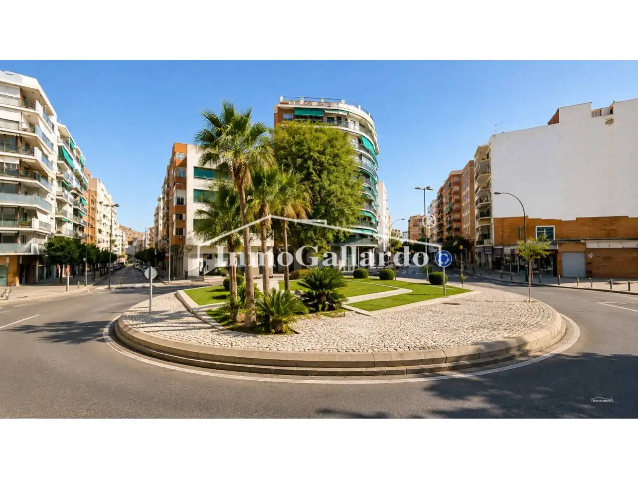 Vista exterior de Pis en venda en Málaga amb Moblat