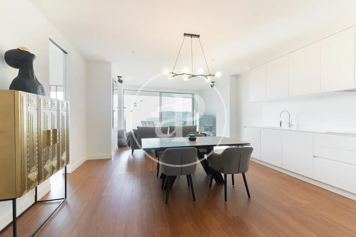 Comedor de Piso de alquiler en Barcelona con Aire acondicionado, Calefacción y Terraza