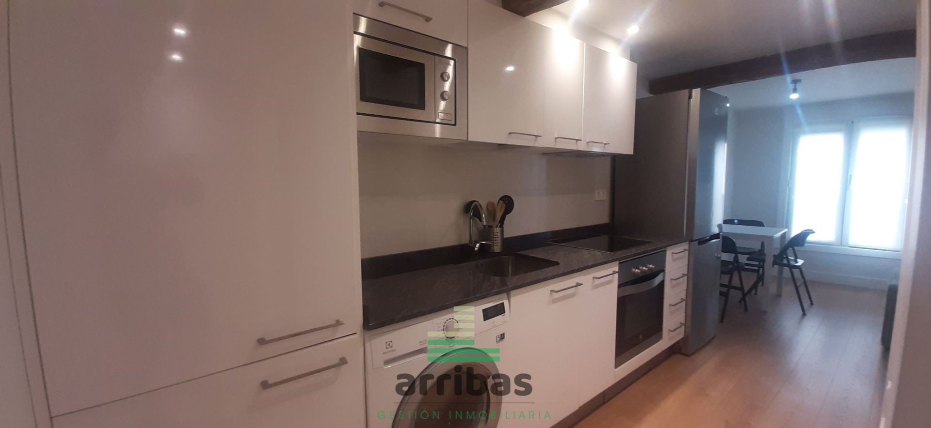Cuina de Apartament de lloguer en Donostia - San Sebastián  amb Moblat