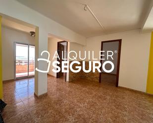 Bedroom of Flat to rent in Paterna