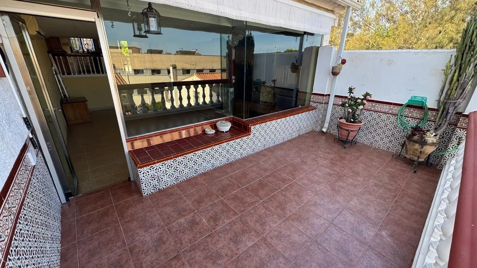 Terrassa de Casa adosada en venda en Rincón de la Victoria amb Aire condicionat, Terrassa i Traster