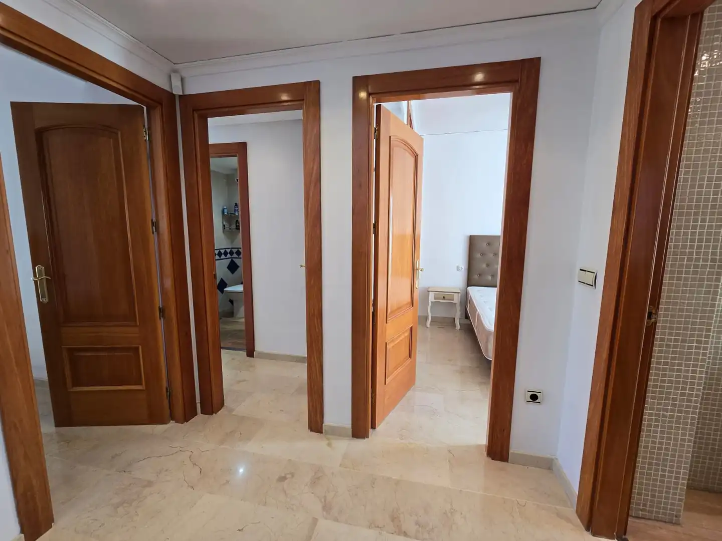 Casa adosada en venta en Marbella con Amueblado