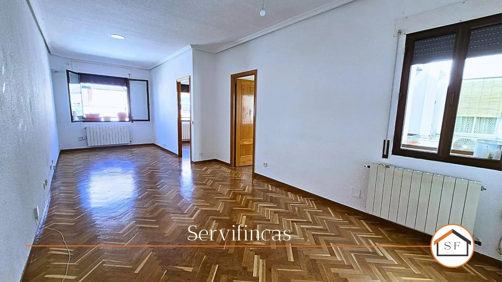 Wohnzimmer von Wohnung zur Miete in Madrid mit Heizung und Parkett