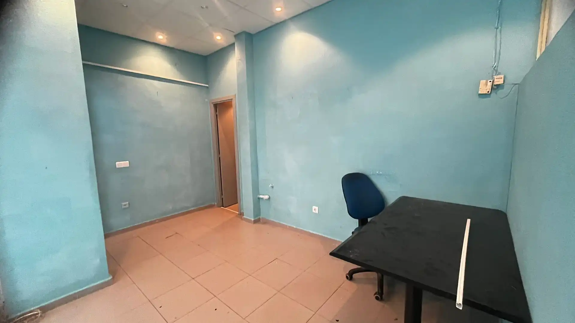 Office for rent in Salou  with Air Conditioner and Heating